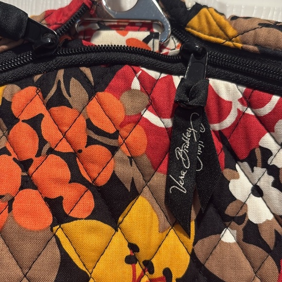 Vera Bradley Garment Travel Bag Bittersweet Floral Pattern. - Picture 2 of 7